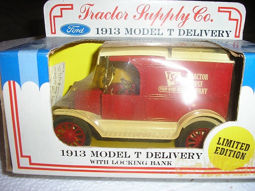 Tractor Supply Co. 1913 Model T Delivery Van - Click Image to Close